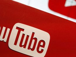 YouTube Tests New Play Something Button to Help Users Find Content